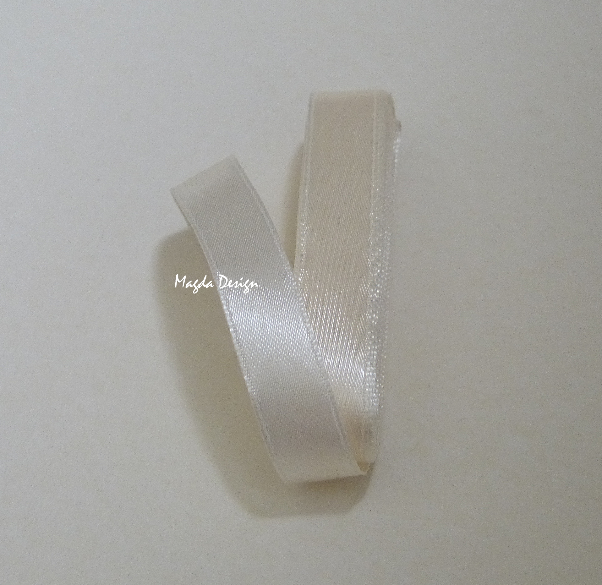 Saténová stuha ivory 5m