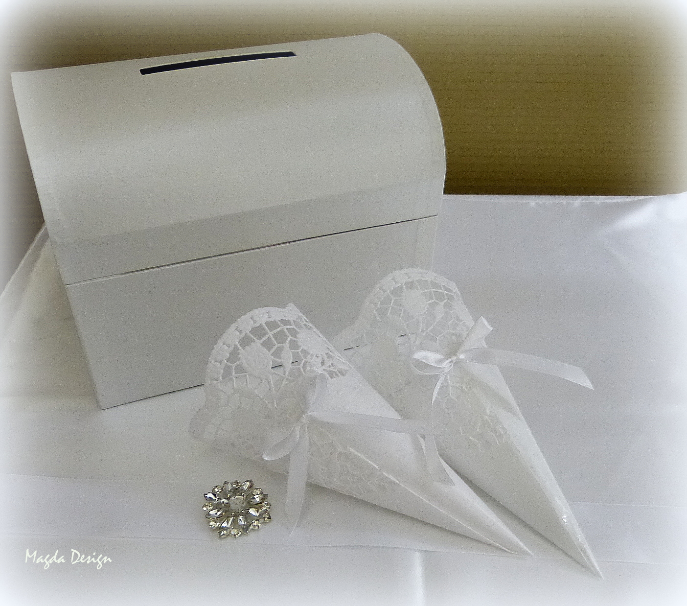 Svatební kornouty krajkové bílé