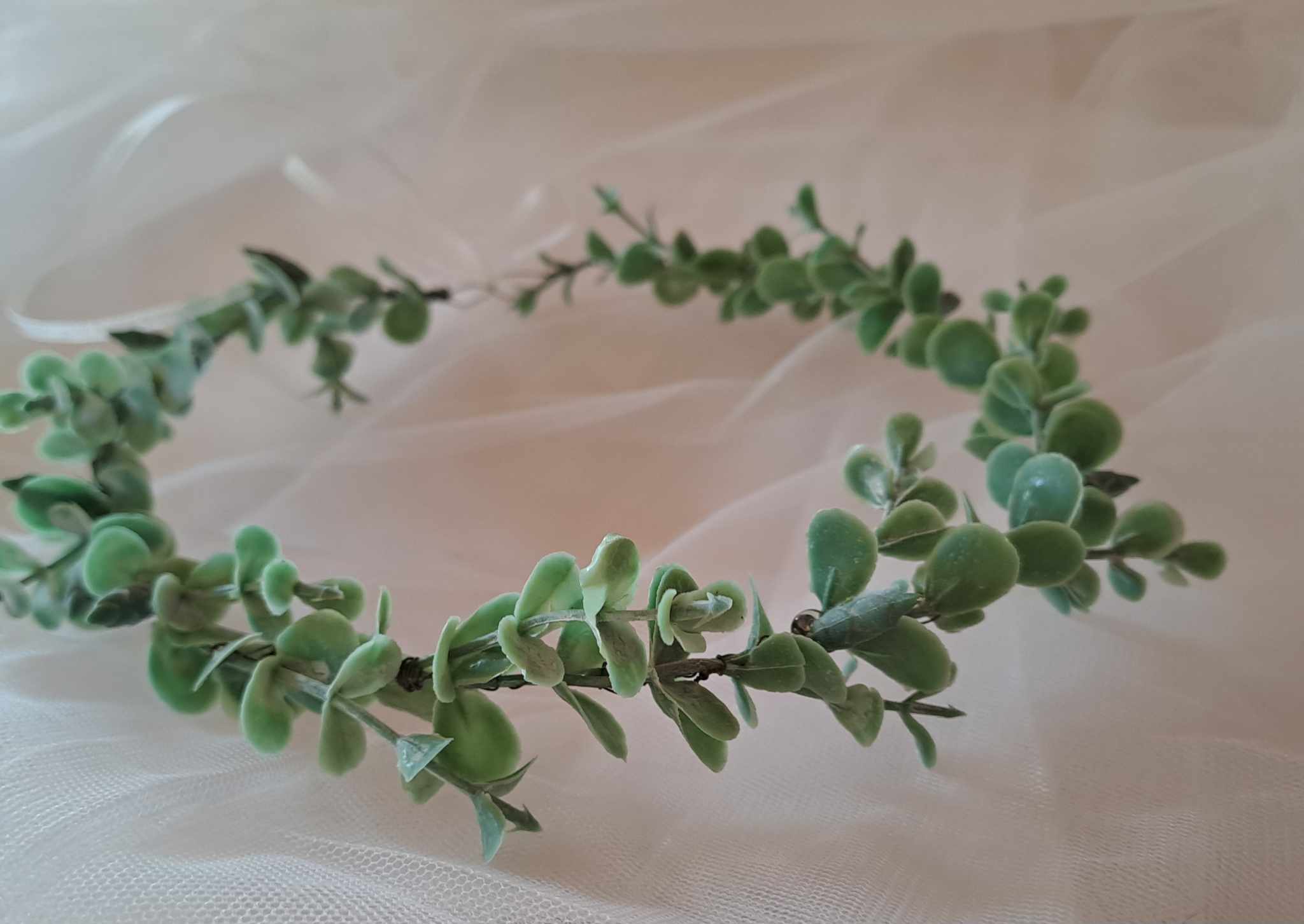 Věneček/tiara eukalyptus