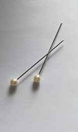 Špendlík  ivory 50 ks