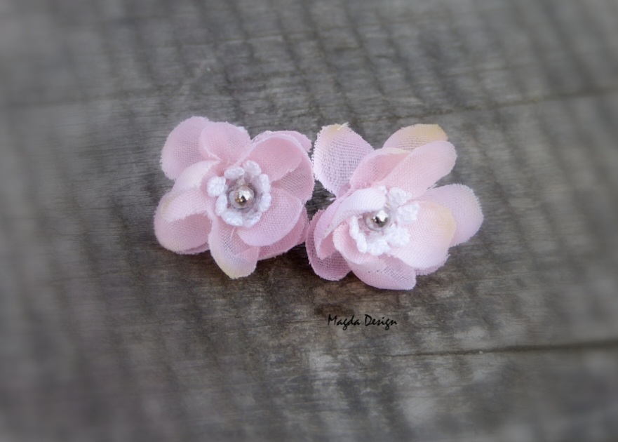 Náušnice květ s krajkou
