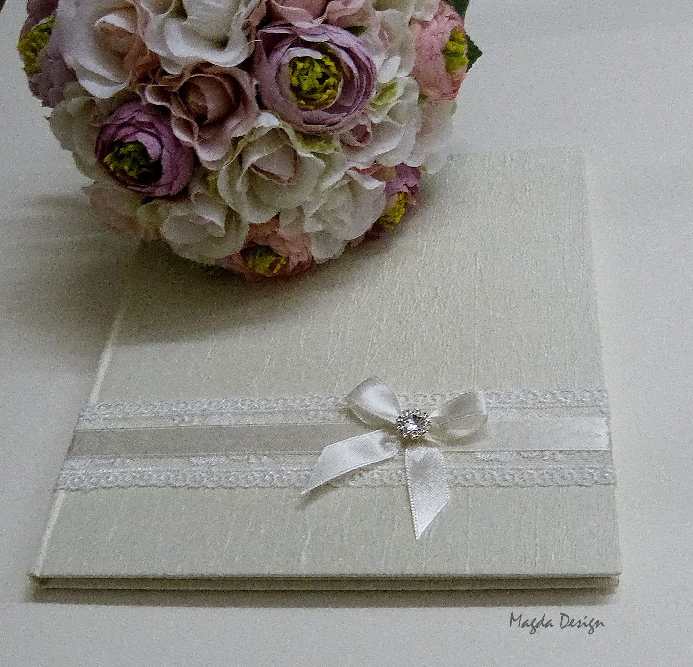 Kniha hostů Lusinda